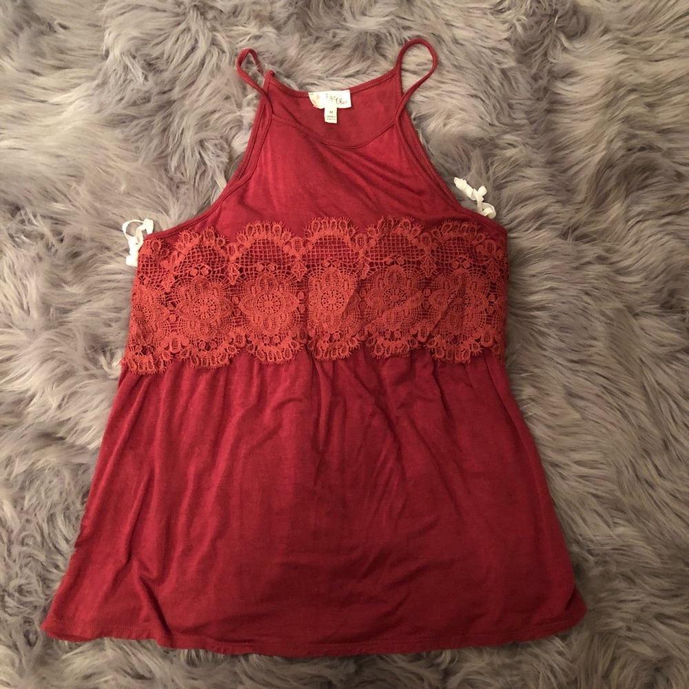 Flowy tank!